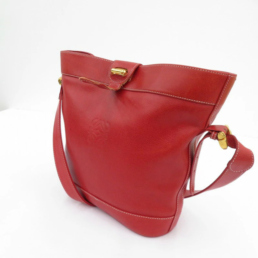 Loewe Anagram Shoulder Bag leather debossed Anagram Red